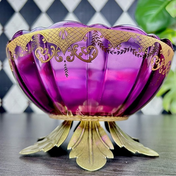 Martha Willard Purple Glass Compote Gilt Brass Base 7 Pedestal Centerpiece Bowl